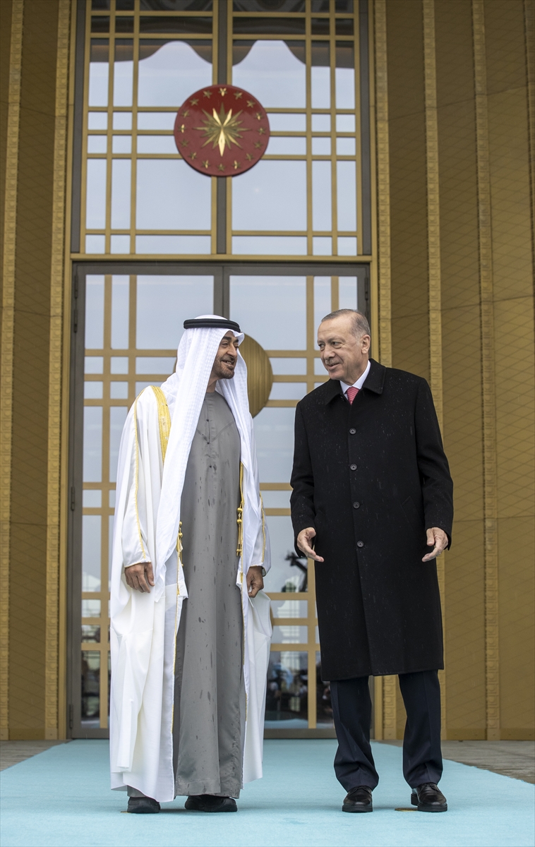 Cumhurbaşkanı Erdoğan, Abu Dabi Veliaht Prensi bin Zayed'i resmi törenle karşıladı