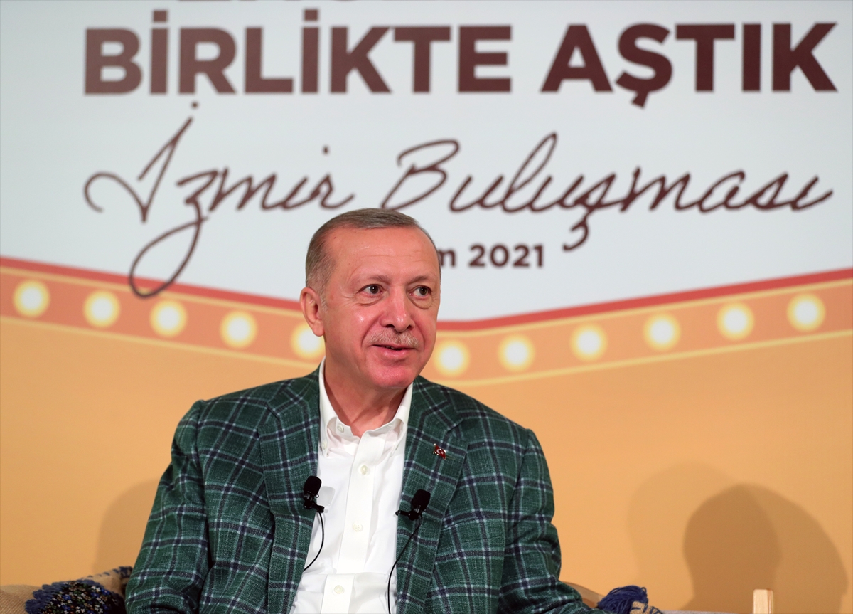 Cumhurbaşkanı Erdoğan, spor aşkının nereden geldiğini anlattı…