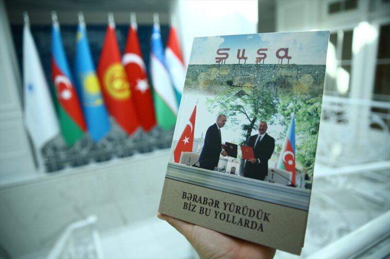 Erdoğan ve Aliyev’in ortak faaliyetleri kitaplaştırıldı