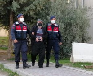 DENİZLİ (AA) – Fetullahçı Terör Örgütü (FETÖ) soruşturması kapsamında yargılandığı