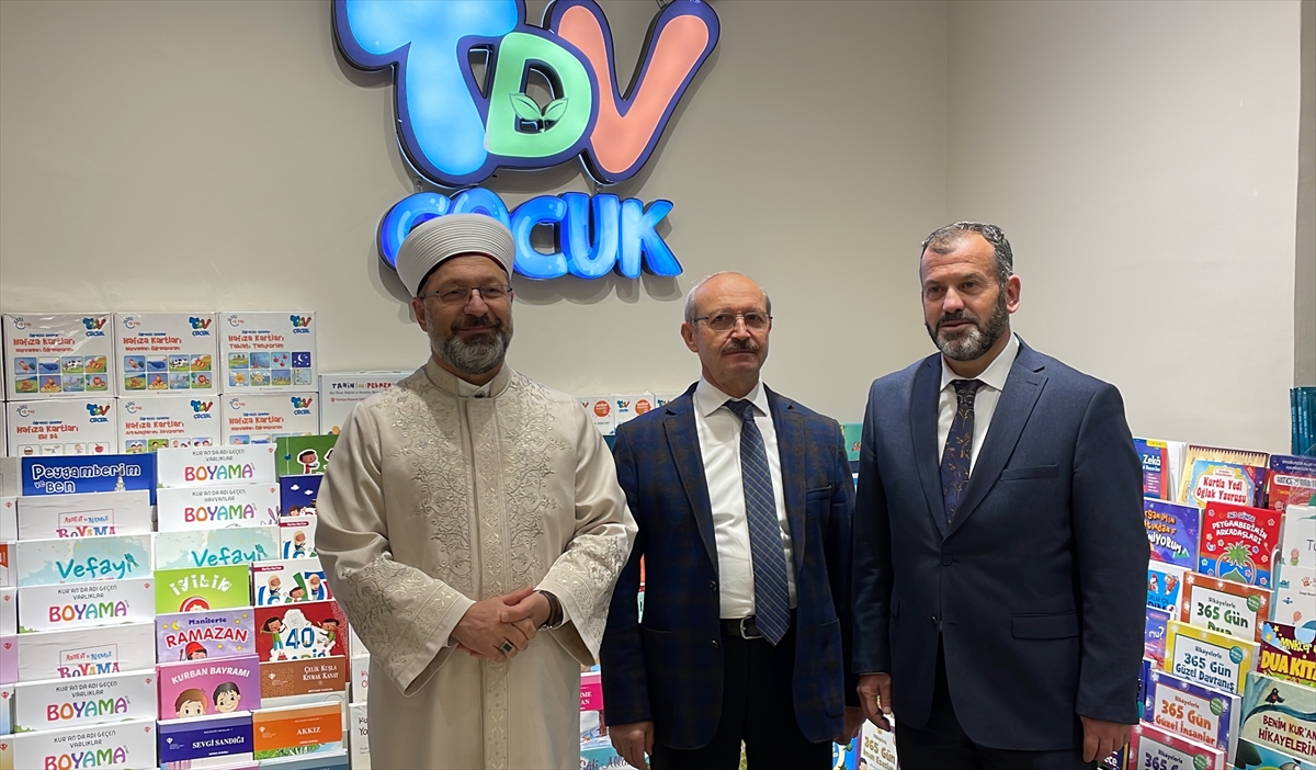 Diyanet İşleri Başkanı Erbaş, Konya'da TDV Yayınevi'nin açılışını yaptı: