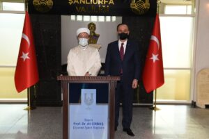 ŞANLIURFA (AA) – Diyanet İşleri Başkanı Ali Erbaş, Şanlıurfa Valisi