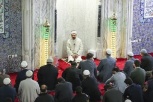 - "Müslüman bir toplumun namazla irtibatı ve alakası ne kadar