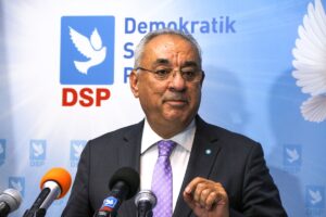 ANKARA (AA) – DSP Genel Başkanı Önder Aksakal, kadına ve
