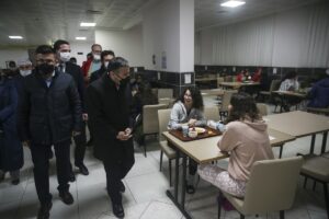 DÜZCE (AA) – Düzce Valisi Cevdet Atay, kentte 5 büyüklüğünde