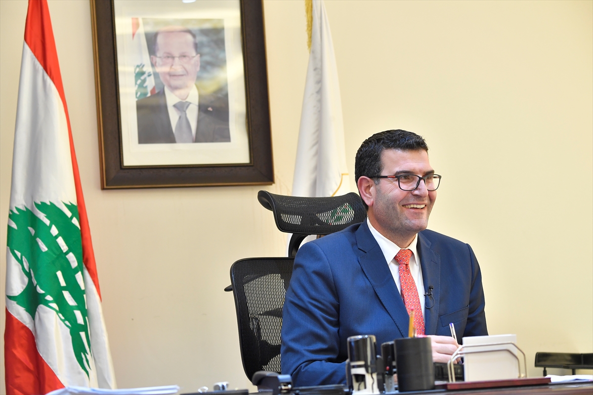 Ekonomik krizdeki Lübnan Hint keneviri üretimiyle yıllık 1 milyar dolar gelir hedefliyor