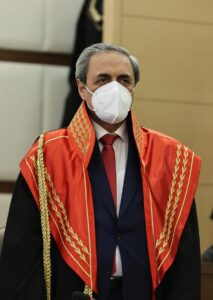 - Eski Yargıtay 14. Ceza Dairesi üyeleri Necati Meran, Mehmet