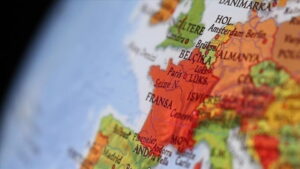 Fransa’nın kalkınması ve ekonomik olarak büyümesi için daha fazla ve