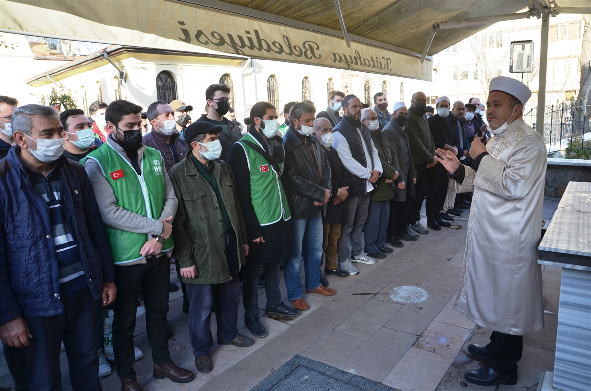 Genç İHH gönüllüleri için Eskişehir ve Kütahya'da gıyabi cenaze namazı kılındı