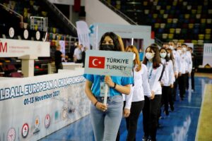 - Şampiyonaya 14 ülkeden 20 takım katılıyor