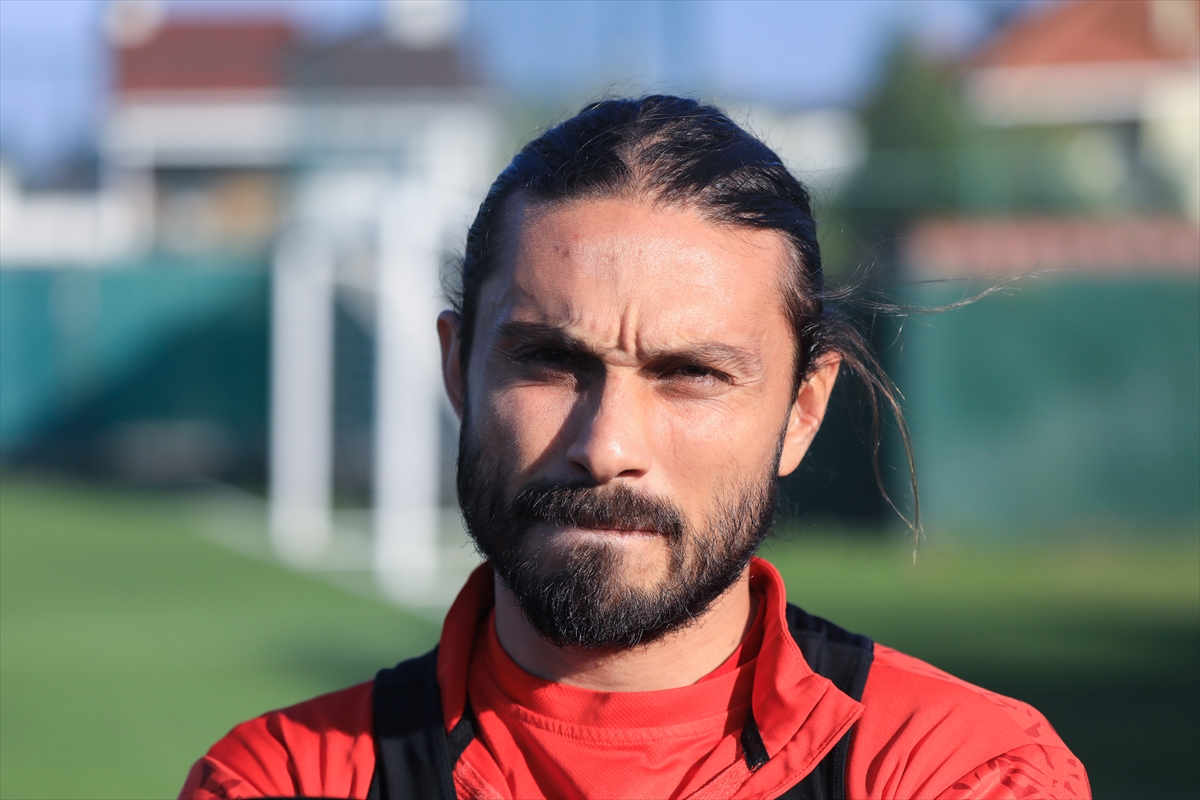 Göztepeli futbolcu Halil Akbunar: “Bu şanssızlığı kıracağımıza inanıyorum”