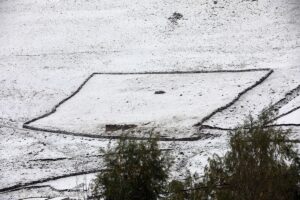 IĞDIR (AA) – Iğdır'da etkili olan kar yağışı yüksek rakımlı