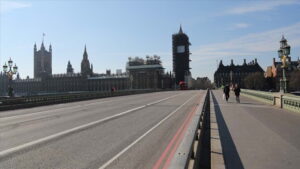 İngiltere’de ulusal terör tehdidi seviyesinin “önemli”den “ciddi”ye yükseltildiği bildirildi. LONDRA