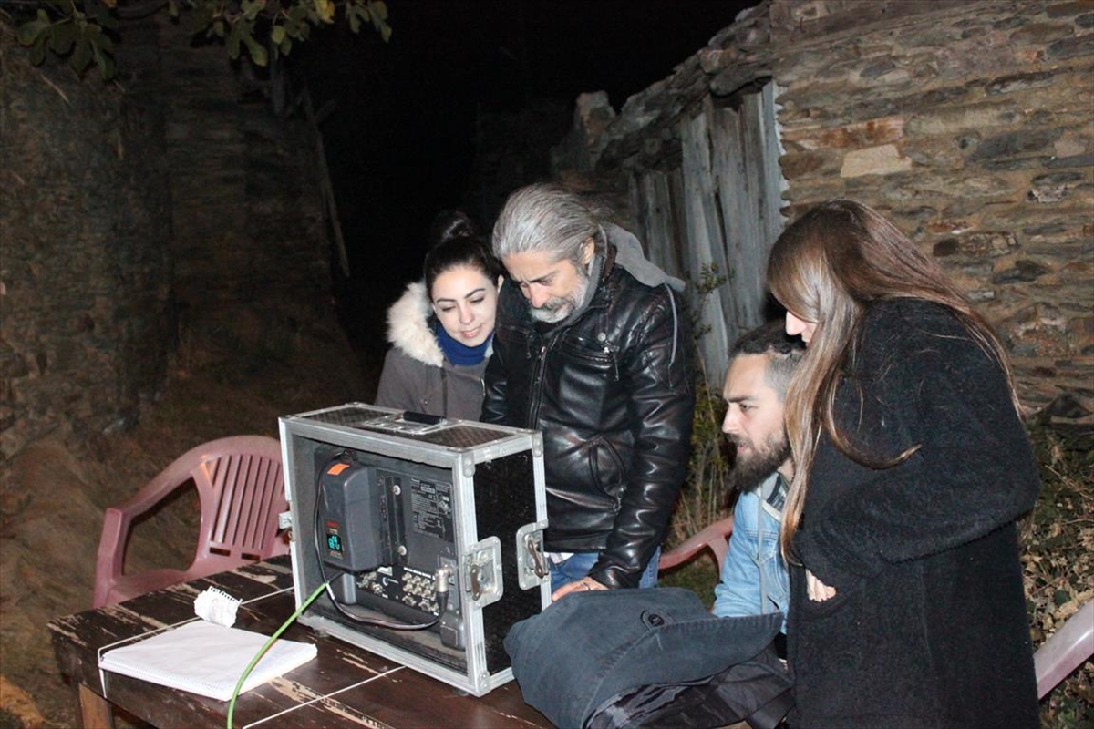 İzmir'in “hayalet köyü”nde korku filmi çekiliyor