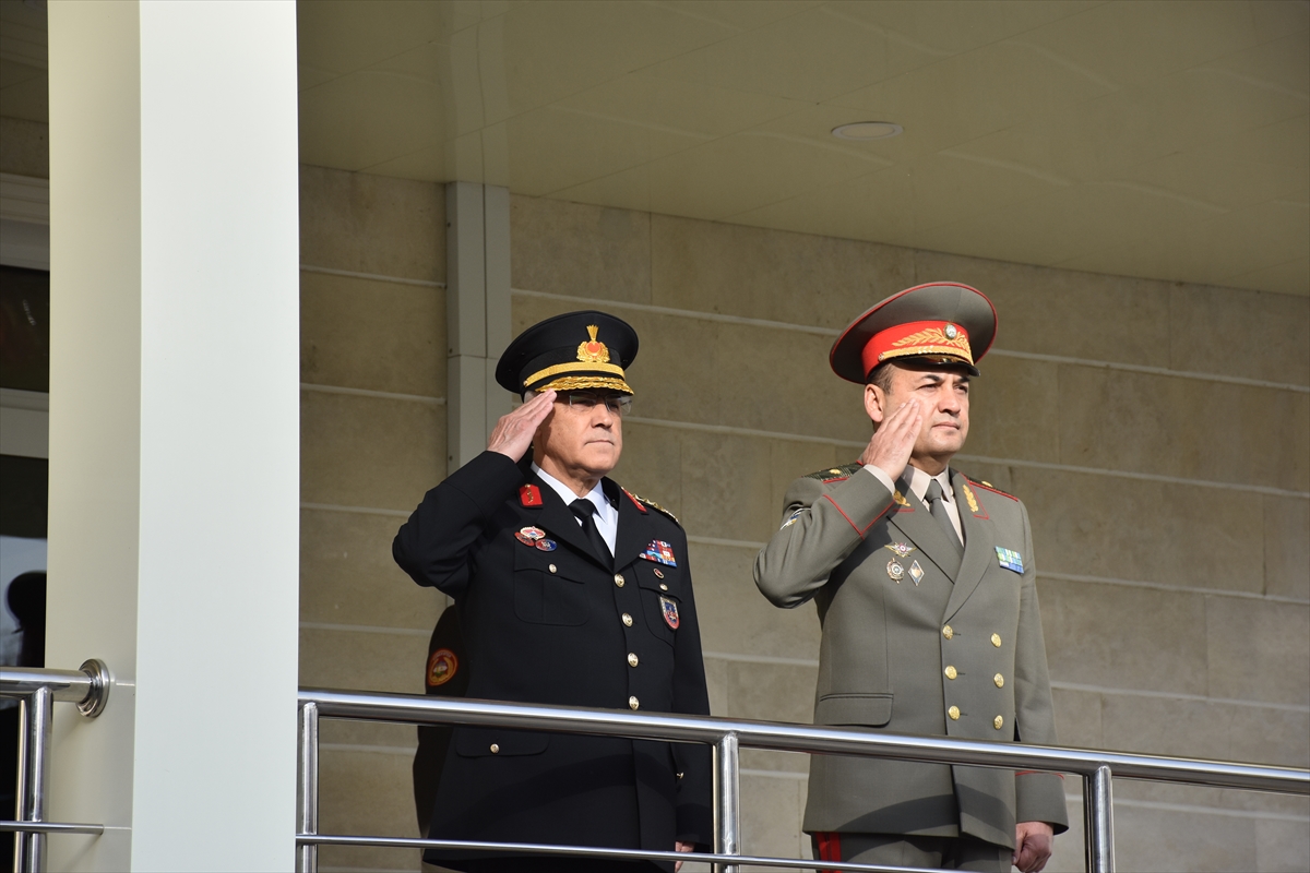Jandarma Genel Komutanı Orgeneral Çetin, Özbekistan’da temaslarda bulundu
