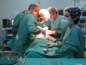 VAN (AA) – Van'da 58 yaşındaki Fesih Çiftçi'nin karnında tespit