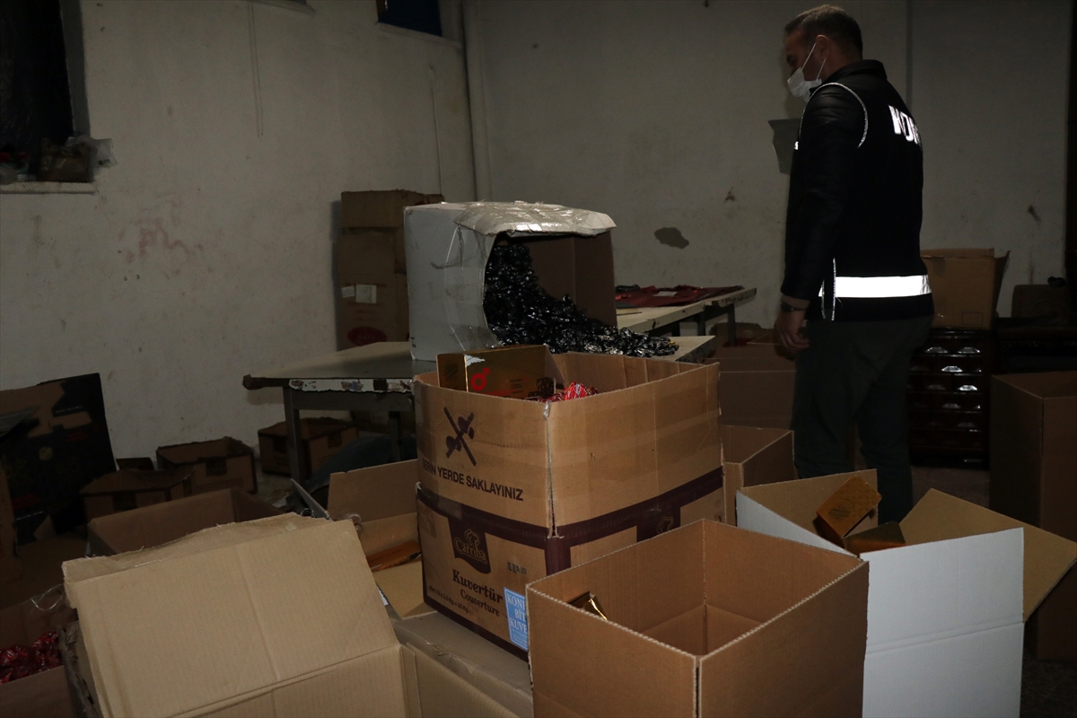 Kayseri'de cinsel güç verici maddeyle kaçak çikolata üreten imalathanelere operasyon