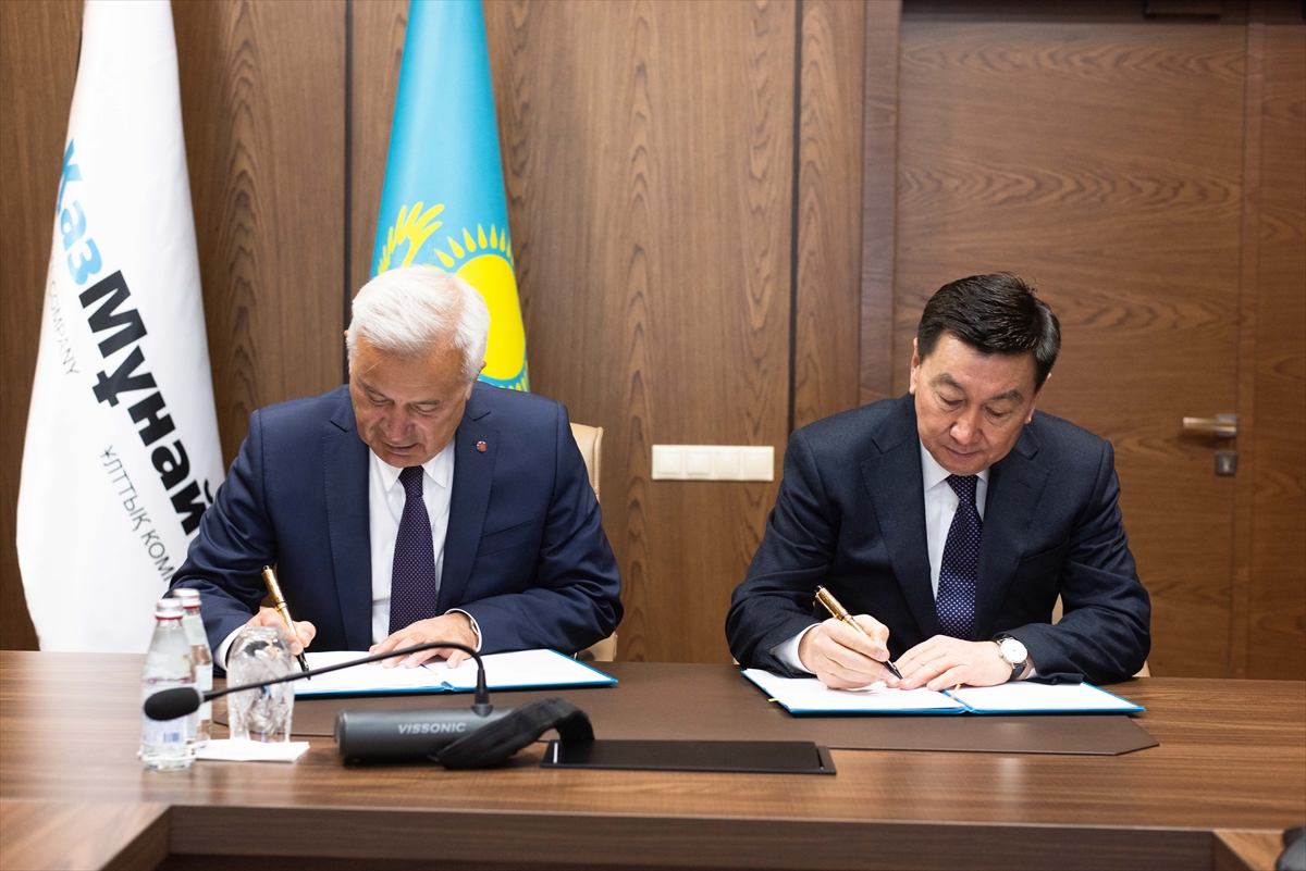 Kazakistan, Hazar Denizi’ndeki 2 yeni petrol sahasını Rusya ile işletecek
