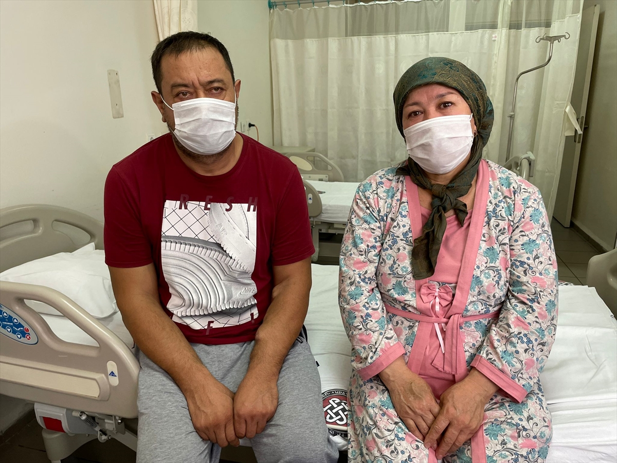 Kazakistanlı çift, böbrek nakli için Türk hekimlerine güvendi