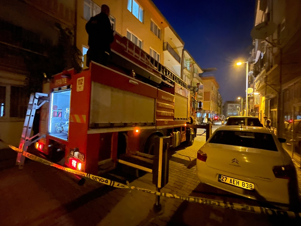 MALATYA (AA) – Malatya'da boşanma aşamasındaki bir kişi, eşi ve