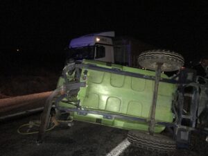 MALATYA (AA) – Malatya'nın Doğanşehir ilçesinde tırın çarptığı traktör sürücüsü