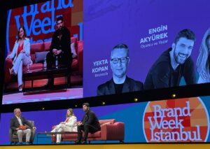 Oyuncu ve yazar Engin Akyürek, “21. Yüzyılda Yeniden Samimiyet” başlığıyla