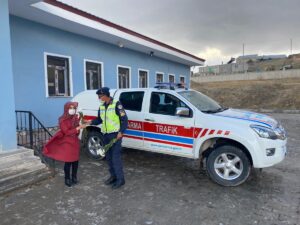 AĞRI (AA) – Ağrı İl Jandarma Komutanlığı ekipleri, Diyadin ilçesine