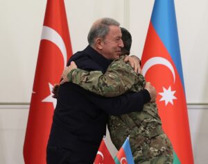 BAKÜ (AA) – Milli Savunma Bakanı Hulusi Akar, "Azerbaycan Cumhurbaşkanı