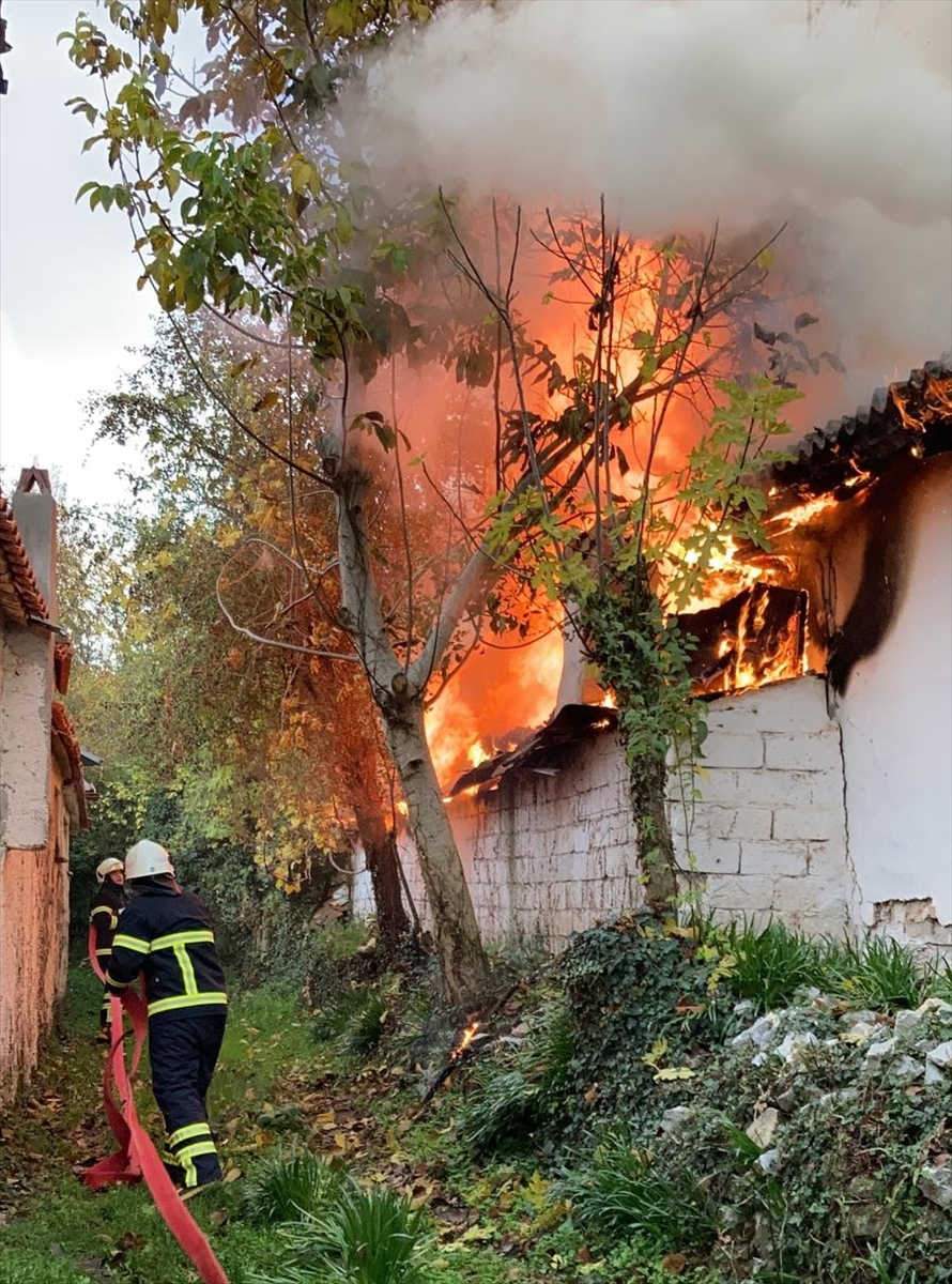 Muğla'da evde çıkan yangın söndürüldü