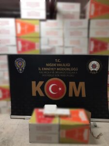 NİĞDE (AA) – Niğde'de bir kamyonda gümrük kaçağı 4 milyon
