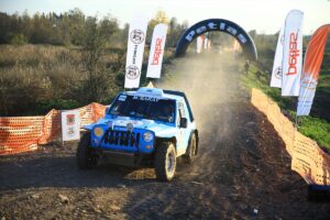 SAKARYA (AA) – Sakarya'da düzenlenen Petlas Türkiye Off-Road Şampiyonası'nın 5.