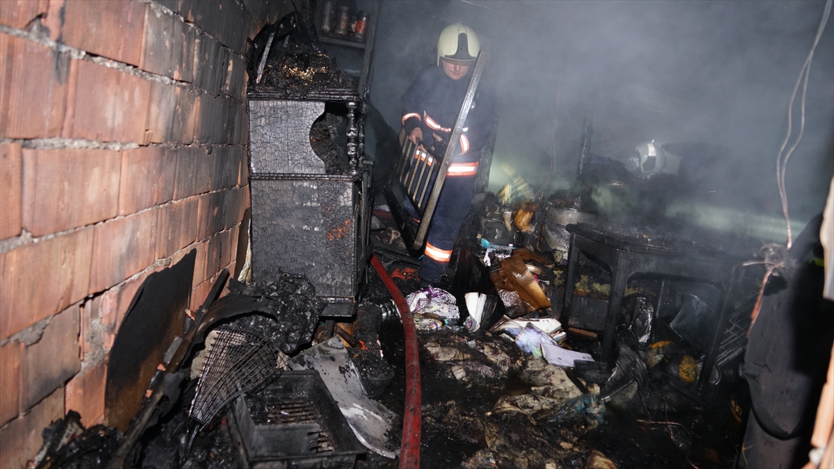 Polatlı’da bir evde çıkan yangın söndürüldü