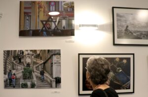 AMSTERDAM (AA) – Türk Sefarad sanatçılarının eserlerinden oluşan "Sefarad" sergisinin