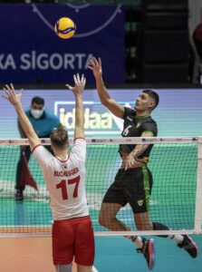 Voleybol: AXA Sigorta Efeler Ligi - Spor Toto: 3 - Bingöl Solhanspor: 0