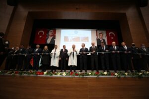 BALIKESİR (AA) – TBMM Başkanı Mustafa Şentop, "Bilgiyi üreten, bizzat