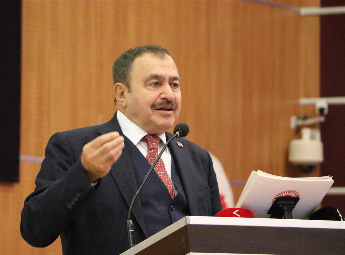 TBMM Küresel İklim Değişikliği Araştırma Komisyonu Başkanı Veysel Eroğlu Karaman'da: