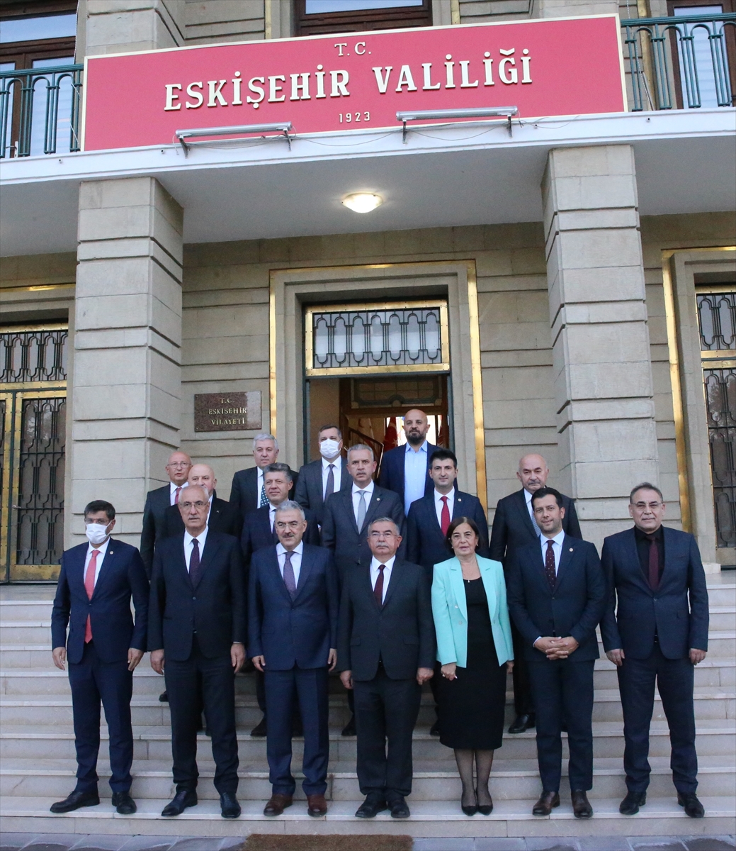 TBMM Milli Savunma Komisyonu Başkanı Yılmaz ve Komisyon üyeleri Eskişehir'i ziyaret etti
