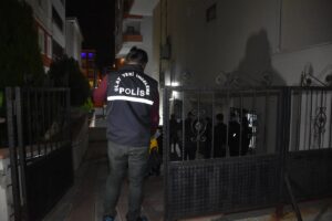 TEKİRDAĞ (AA) – Tekirdağ'ın Çorlu ilçesinde bir genç, anne ve