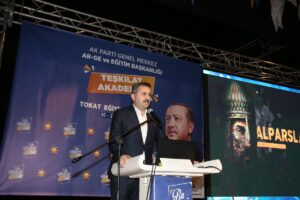 TOKAT (AA) – Tokat'ta AK Parti Ar-Ge ve Eğitim Başkanlığınca