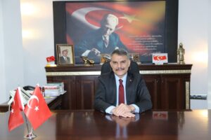 - "Aşı günlerimizi takip edelim. Kalabalık ortamlardan uzak duralım, maskesiz