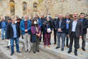 TUNCELİ (AA) – Tunceli'de bir grup vatandaş, CHP Elazığ Milletvekili