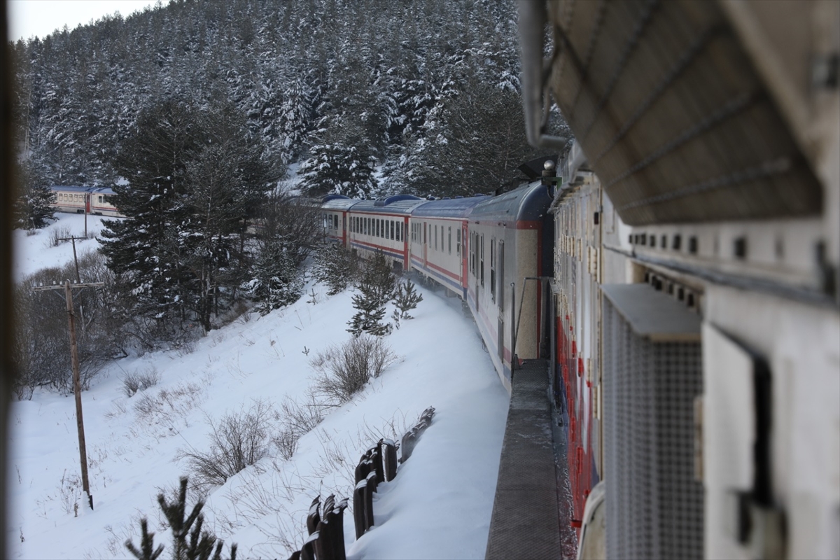 Turistik Doğu Ekspresi 15 Aralık'ta yeniden seferlerine başlıyor