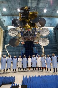 - Uydunun aralıkta ABD'nin Florida eyaletinde bulunan Cape Canaveral Üssü'nden