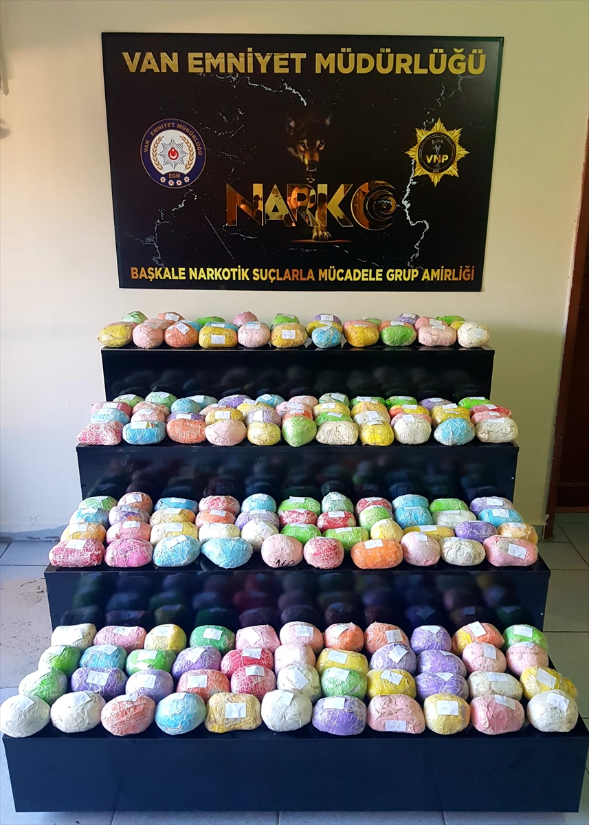 VAN (AA) – Van'da 83 kilo 737 gram eroin ele