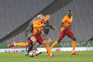 Galatasaray, Spor Toto Süper Lig’in 12. haftasında deplasmanda karşılaştığı VavaCars