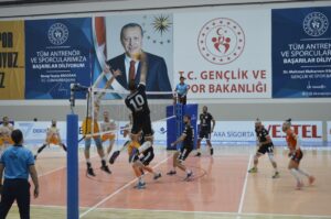 - Yeni Kızıltepespor:3 - Sorgun Belediyespor: 1