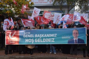 TRABZON (AA) – Yeniden Refah Partisi Genel Başkanı Fatih Erbakan,