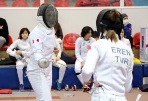 KOCAELİ (AA) – Türkiye Eskrim Federasyonunca Kocaeli'de düzenlenen Yıldızlar 17