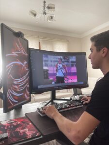 - Milli motosikletçi Bahattin Sofuoğlu, haber, yaşam ve spor kategorilerinde