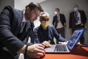 - Türkiye Kürek Federasyonu Başkanı Erhan Ertürk, haber, yaşam ve